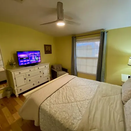 Villa Newer Ranch With Pool And Hot Tub Near The Strip And Freemont Street. Las Vegas Exterior foto